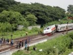 kereta-api-anjlok-di-sidoarjo-4_169.jpeg