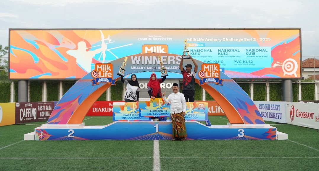 Juara umum MilkLife Archery Challenge 2025 Seri 2 yang digelar di SuperSoccer Arena, Kudus, November 2025. (Istimewa)