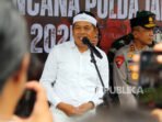 gubernur-jawa-barat-jabar-dedi-mulyadi-menyampaikan-keterangan-pers_251105155419-960.jpg